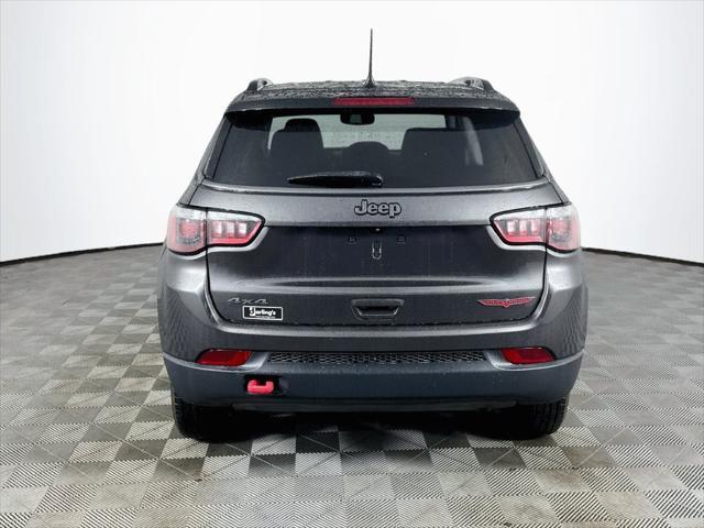2022 Jeep Compass - $24,999