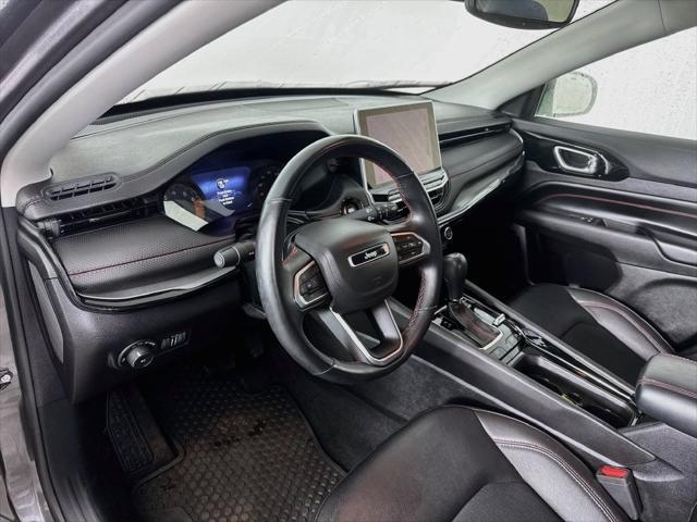 2022 Jeep Compass - $24,999