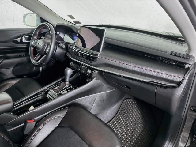 2022 Jeep Compass - $24,999