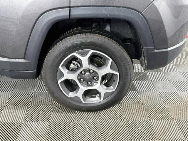 2022 Jeep Compass - $24,999
