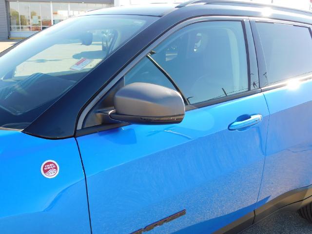 2018 Jeep Compass - $12,590