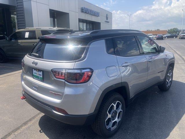 2022 Jeep Compass - $12,846