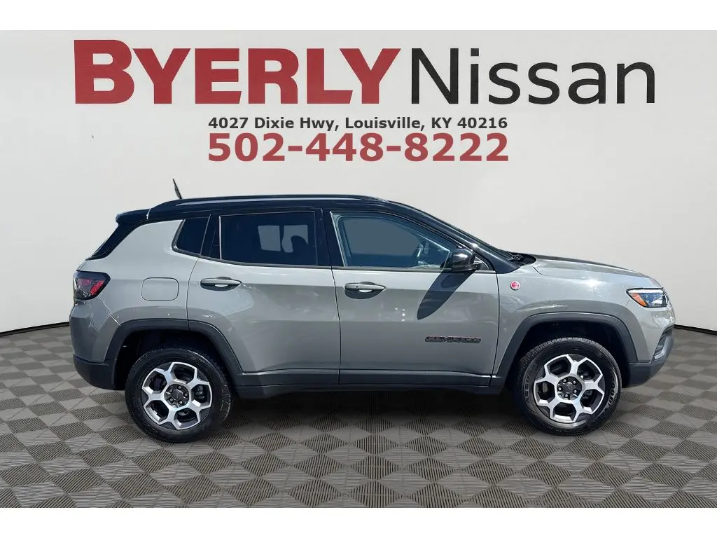 2022 Jeep Compass - $24,750