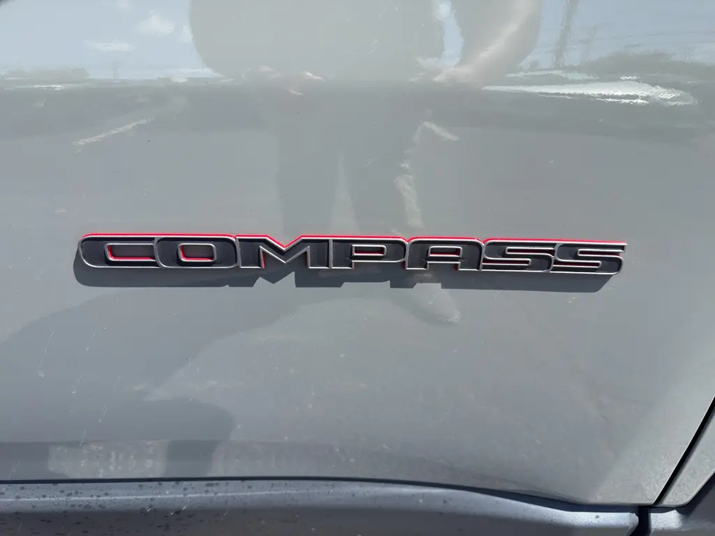 2022 Jeep Compass - $24,750