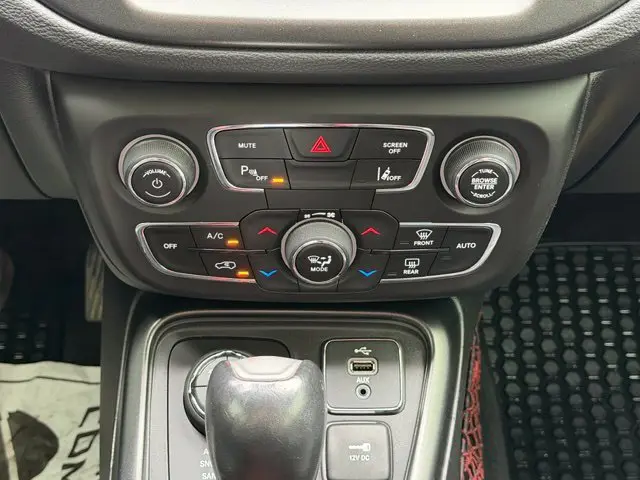 2018 Jeep Compass - $10,789