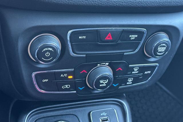 2018 Jeep Compass - $15,300