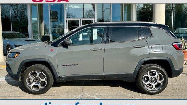 Preowned 2022 Jeep Compass Trailhawk for Sale