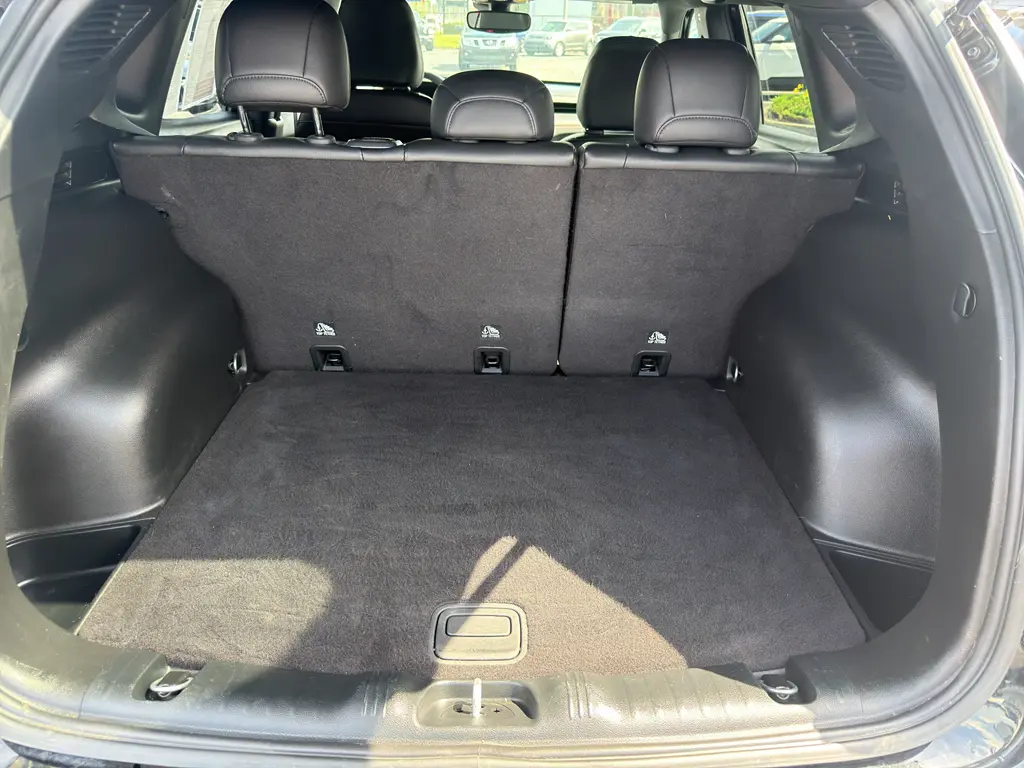 2024 Jeep Compass - $22,995