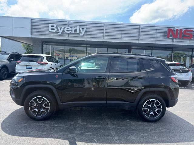 2024 Jeep Compass - $21,995