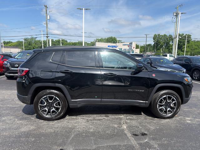 2024 Jeep Compass - $21,995
