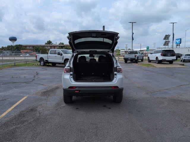 2025 Jeep Compass - $24,324