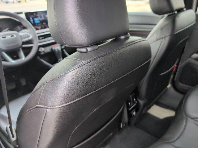 2025 Jeep Compass - $24,324