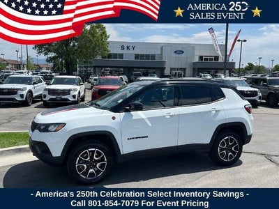 Photo of a 2025 Jeep Compass 4X4 Trailhawk 4DR SUV for sale