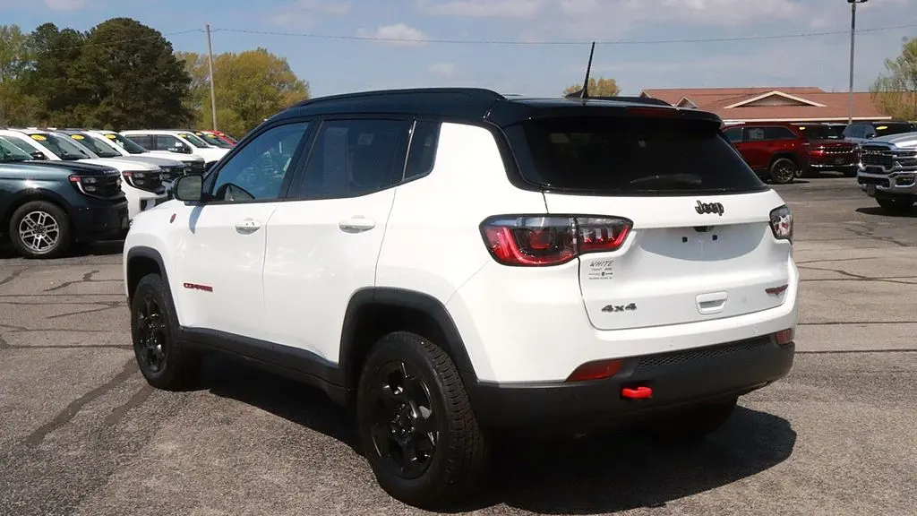 2024 Jeep Compass Trailhawk