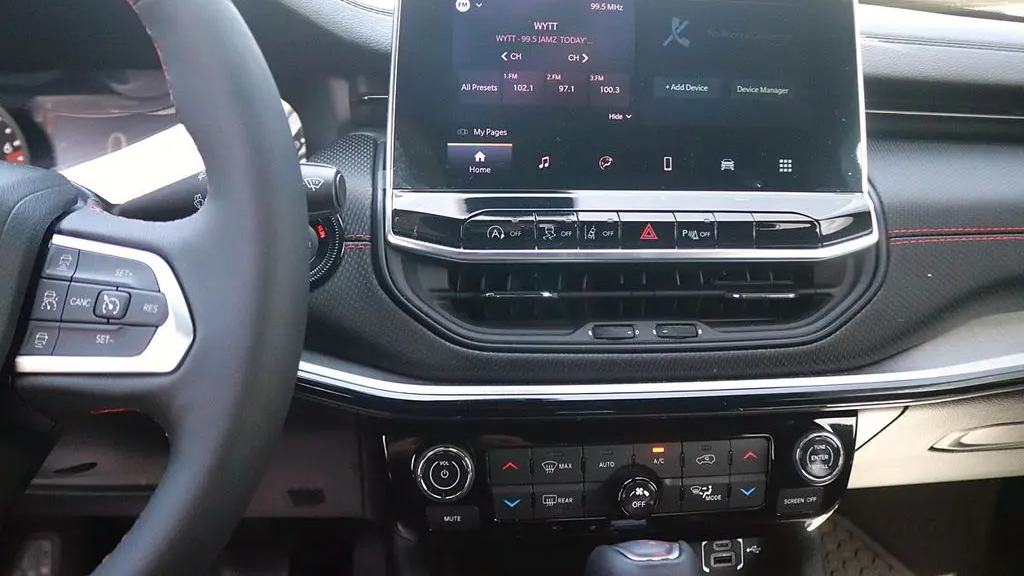 2024 Jeep Compass Trailhawk