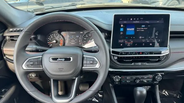 2025 Jeep Compass Trailhawk