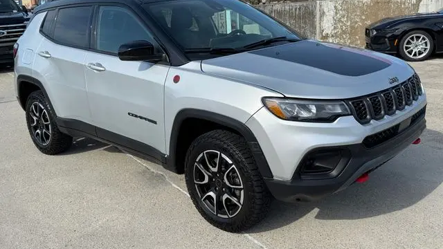 2025 Jeep Compass Trailhawk