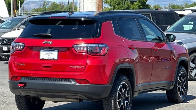 2025 Jeep Compass Trailhawk