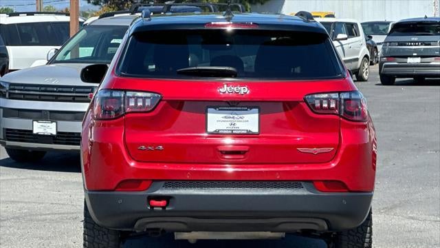 2025 Jeep Compass Trailhawk