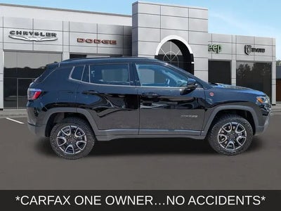 Photo of a 2025 Jeep Compass 4X4 Trailhawk 4DR SUV for sale