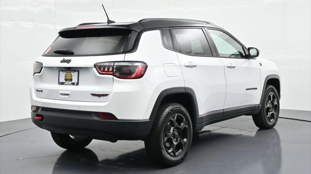 2023 Jeep Compass Trailhawk