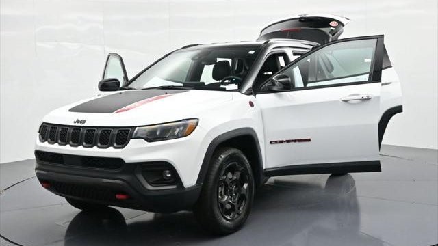 2023 Jeep Compass Trailhawk
