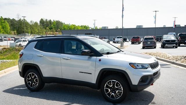 2024 Jeep Compass Trailhawk