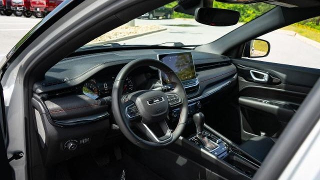 2024 Jeep Compass Trailhawk