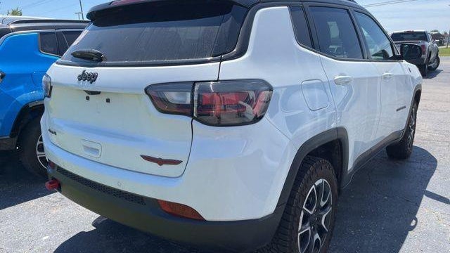 2024 Jeep Compass Trailhawk