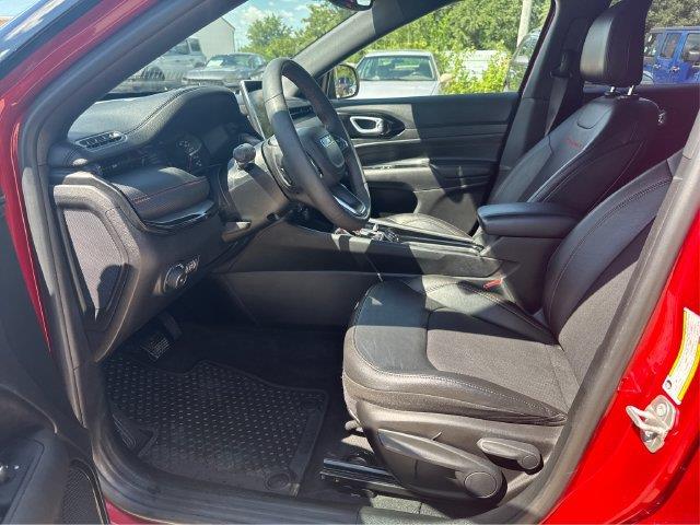 2025 Jeep Compass - $22,497