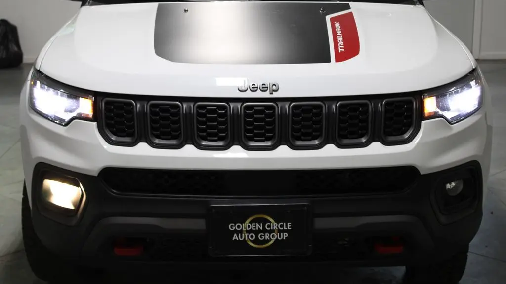 2025 Jeep Compass Trailhawk