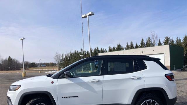 2025 Jeep Compass Trailhawk
