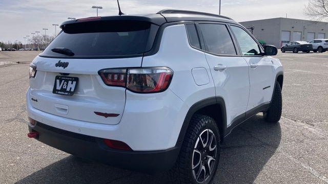 2025 Jeep Compass Trailhawk