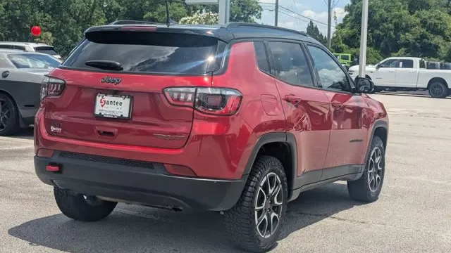 2025 Jeep Compass Trailhawk