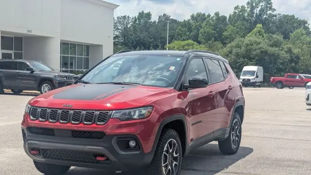2025 Jeep Compass Trailhawk