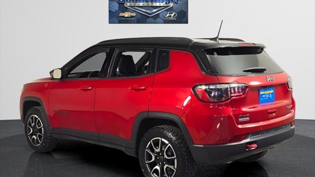 2025 Jeep Compass Trailhawk