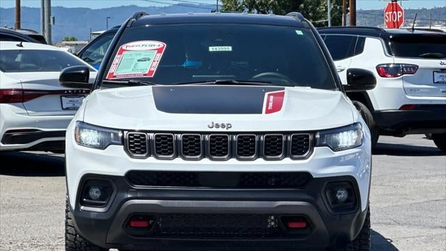2025 Jeep Compass Trailhawk