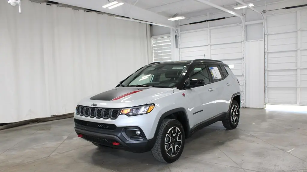 2025 Jeep Compass Trailhawk