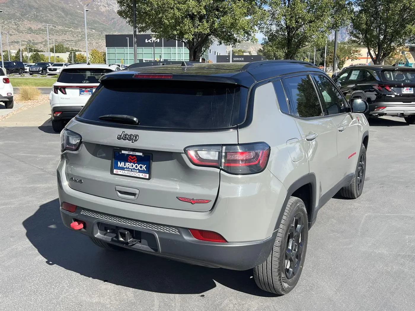 2023 Jeep Compass - $20,418
