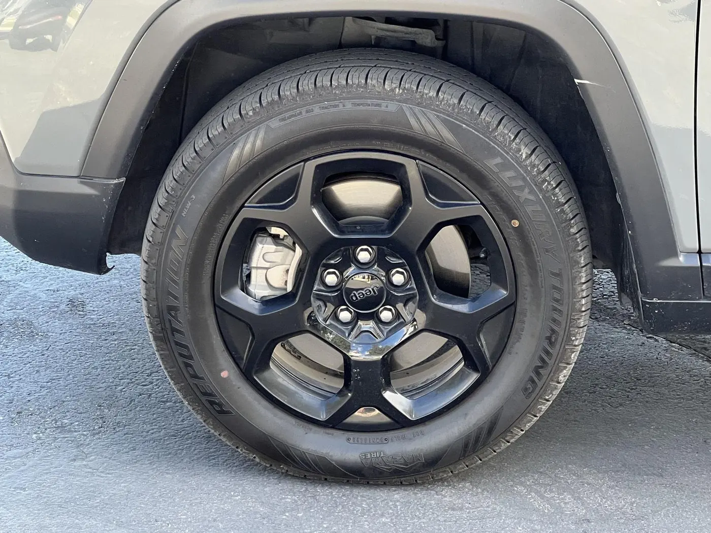 2023 Jeep Compass - $20,418