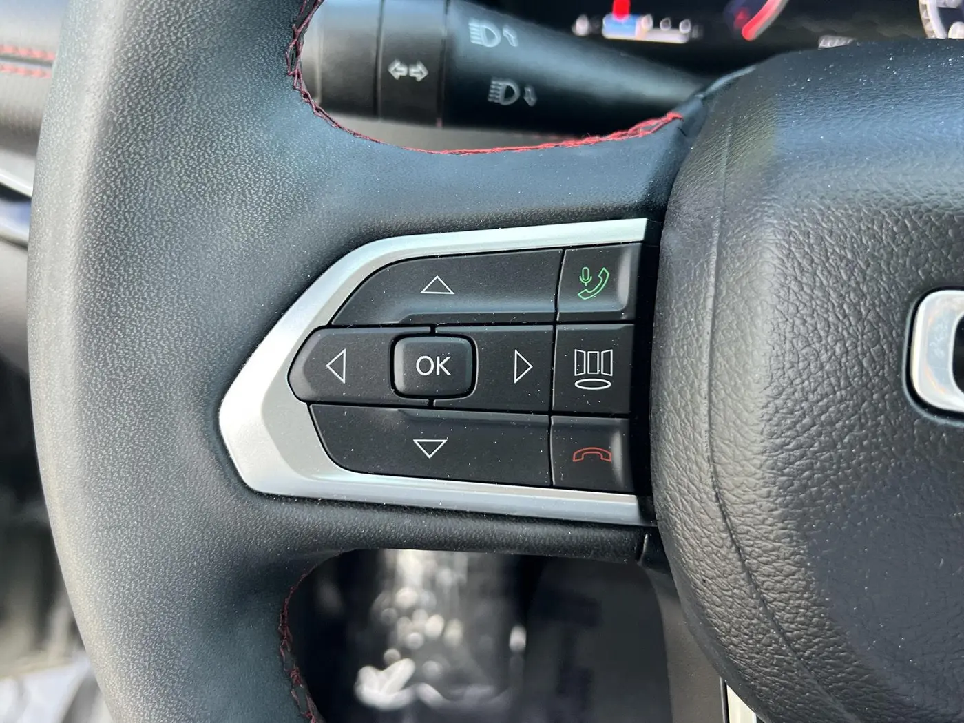 2023 Jeep Compass - $20,418