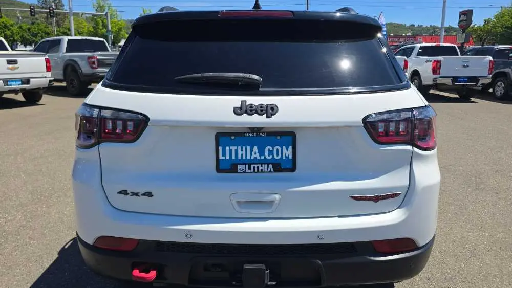 2023 Jeep Compass Trailhawk