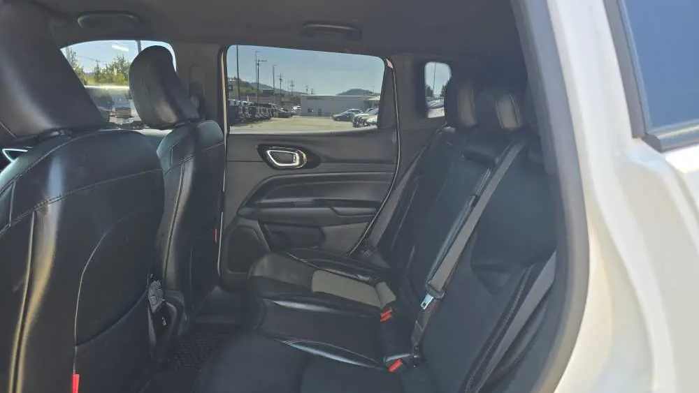 2023 Jeep Compass Trailhawk