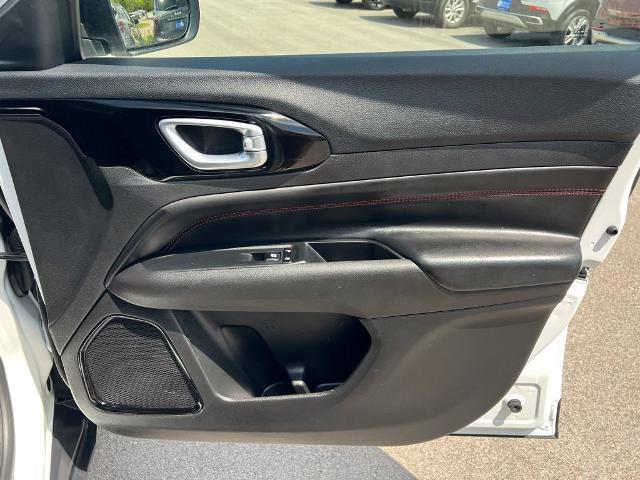 2025 Jeep Compass - $23,622