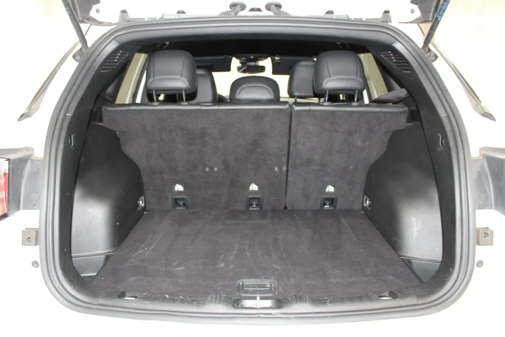 2025 Jeep Compass - $21,778