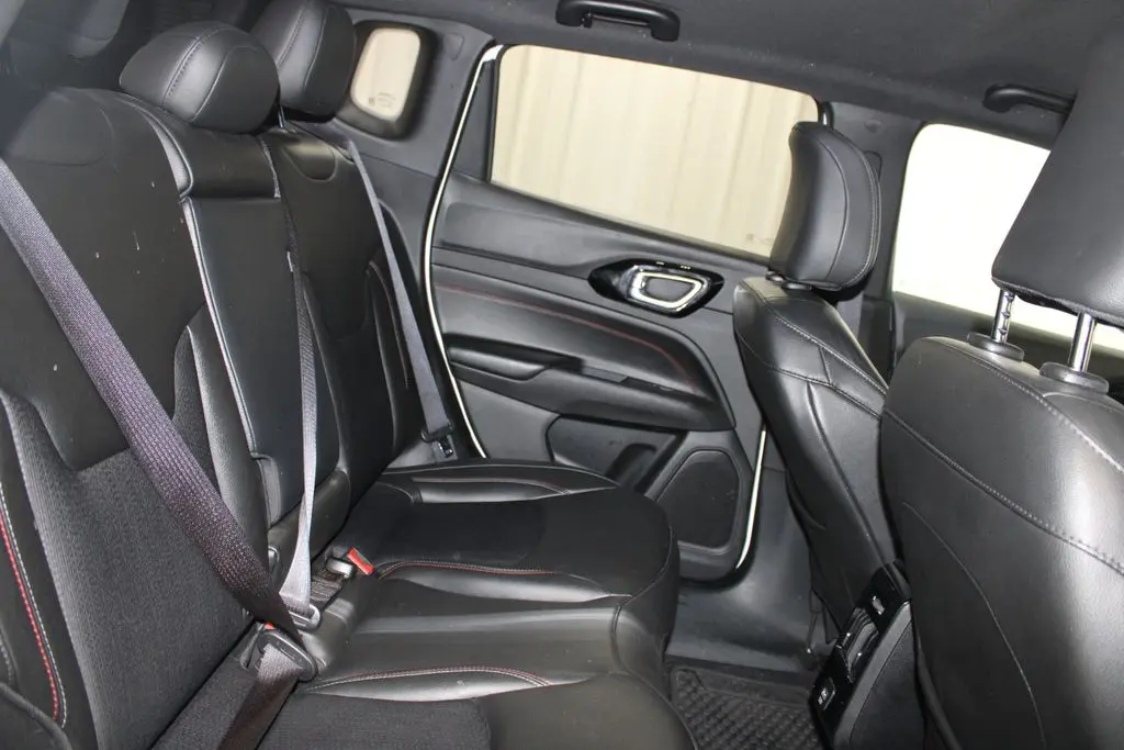2025 Jeep Compass - $21,778