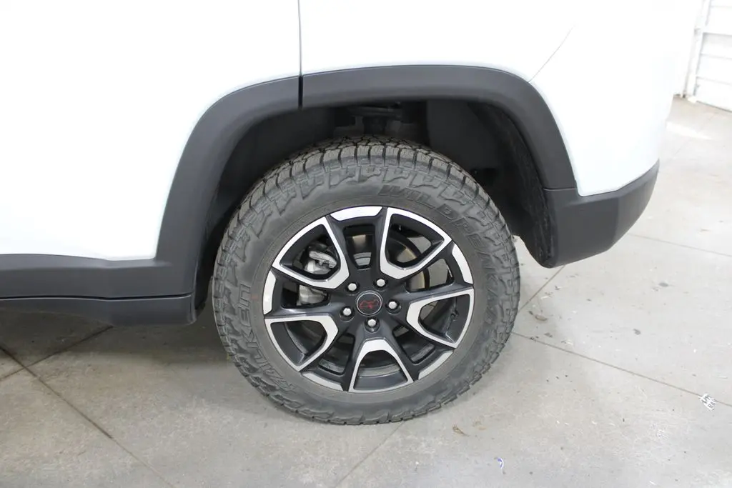 2025 Jeep Compass - $21,778
