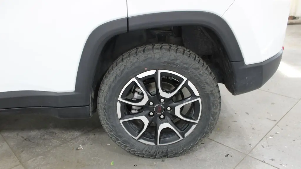 2025 Jeep Compass Trailhawk