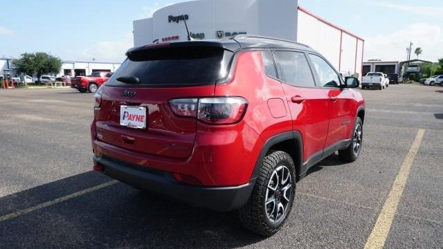 2025 Jeep Compass Trailhawk