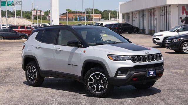 2024 Jeep Compass Trailhawk